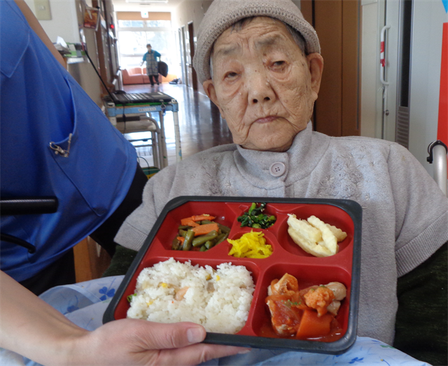 お楽しみ弁当