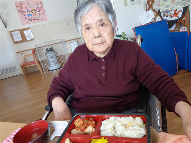 お楽しみ弁当