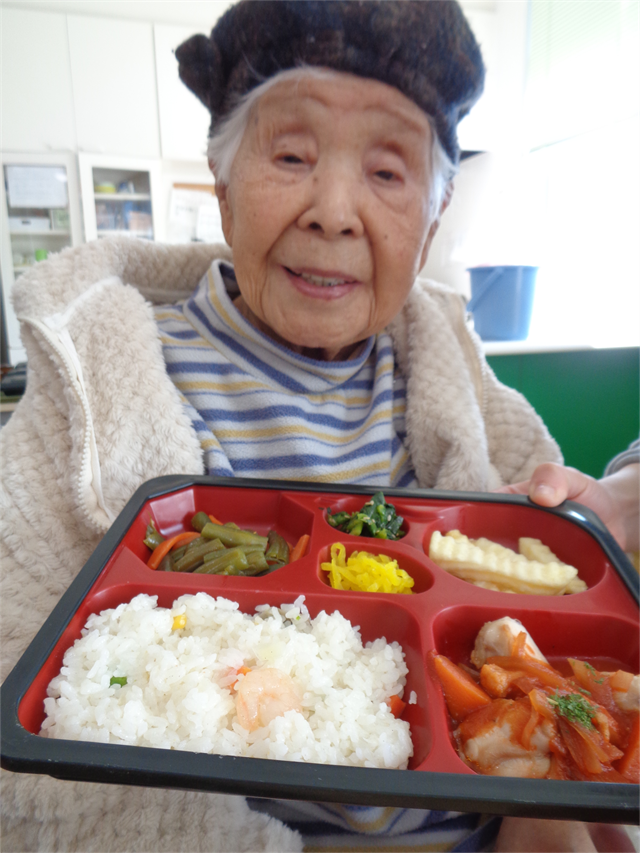 お楽しみ弁当