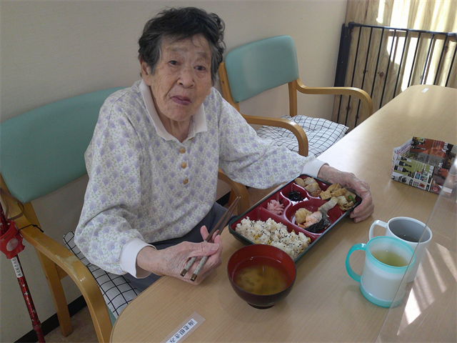 栗ご飯弁当