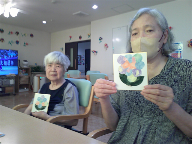 貼絵