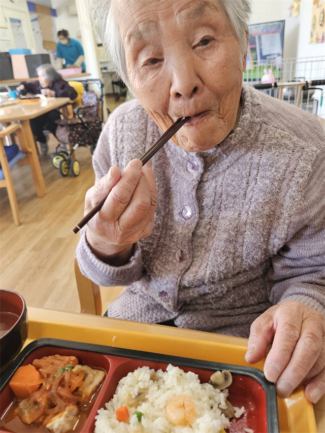 お楽しみ弁当