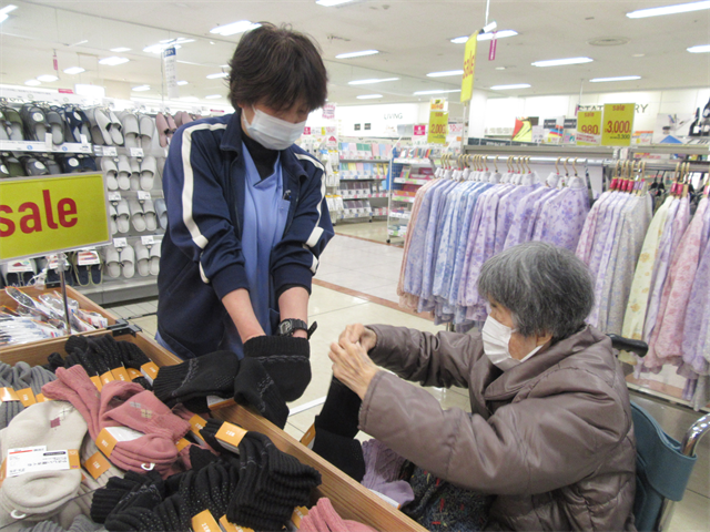 誕生者外出