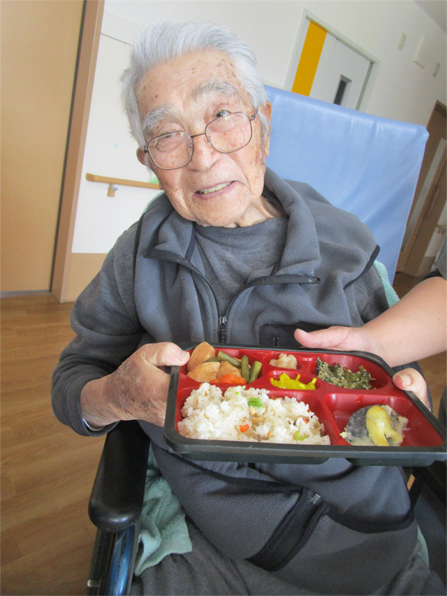 お楽しみお弁当