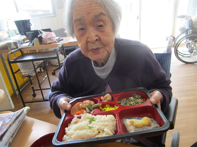 お楽しみお弁当