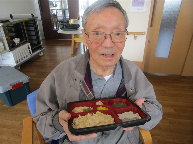 お楽しみお弁当