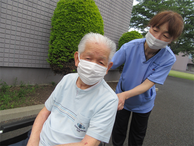 園内散歩